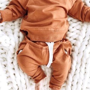Little Bipsy Pullover and Jogger Set Rust 5T-6T NWT